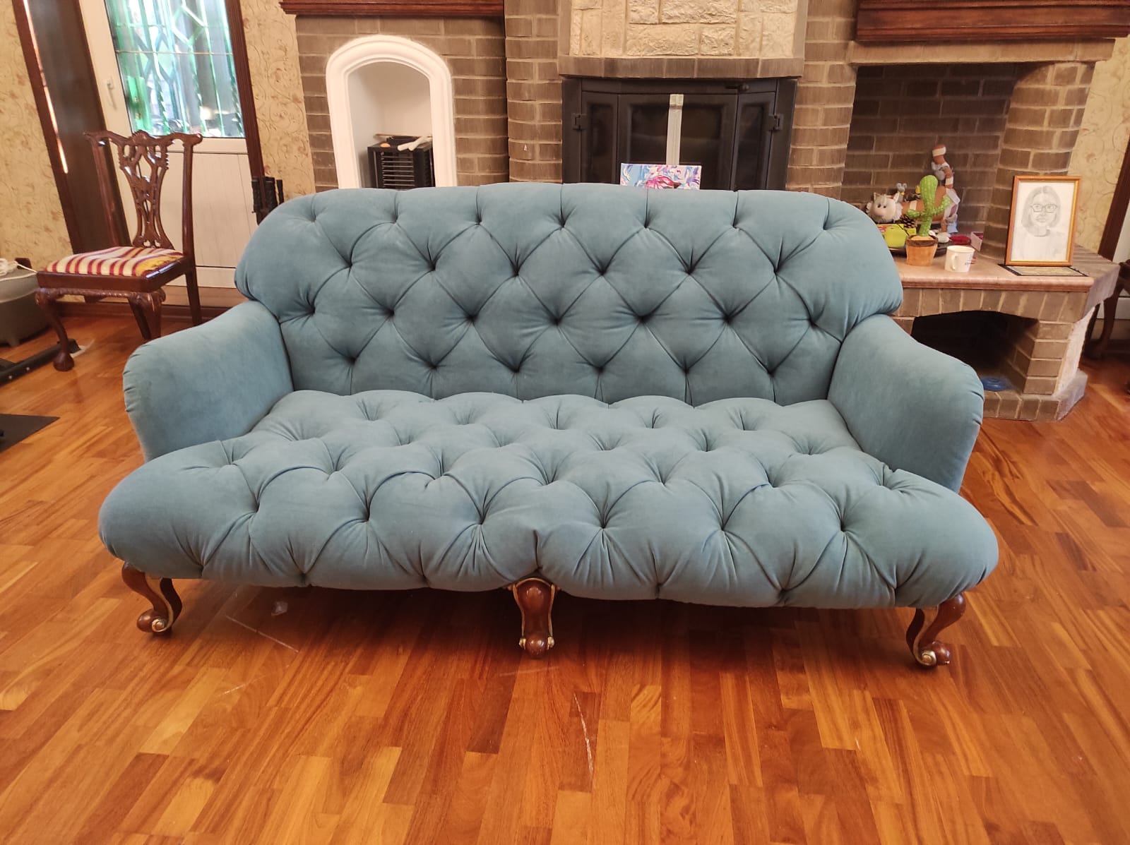 Обивка дивана. Болхов